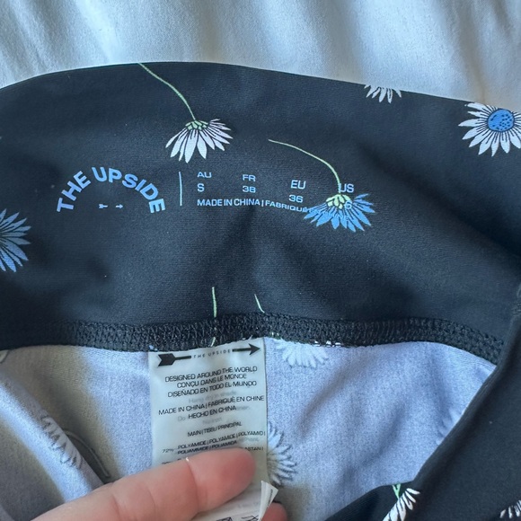 The Upside for SoulCycle Daisy Matching Set - Picture 11 of 11